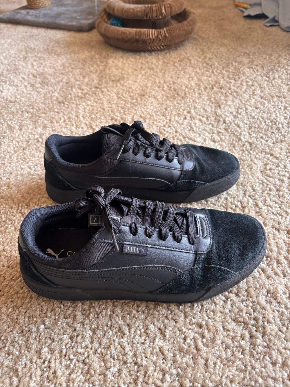 Puma Men’s Black Casual Lace-Up Sneakers